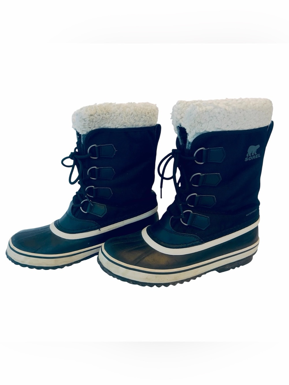 Sorel Winter Carnival black and white insulated waterproof snow boots, size 9